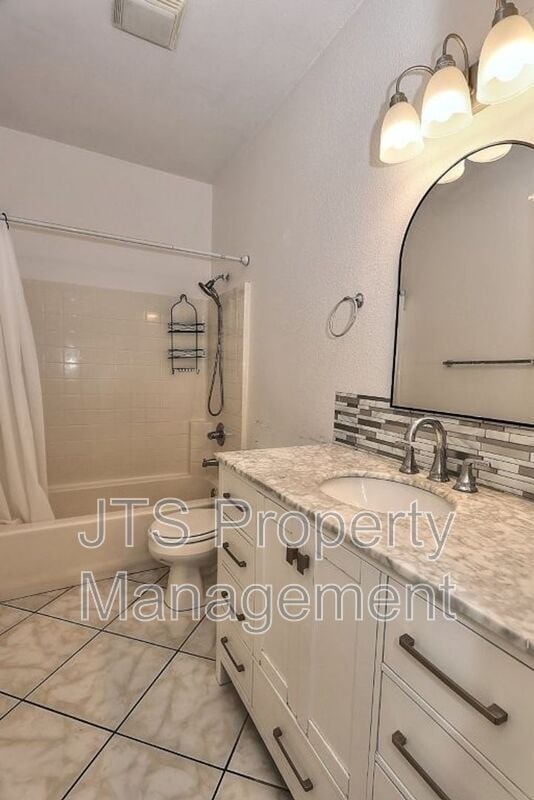 Building Photo - 7817 Westbourne Way