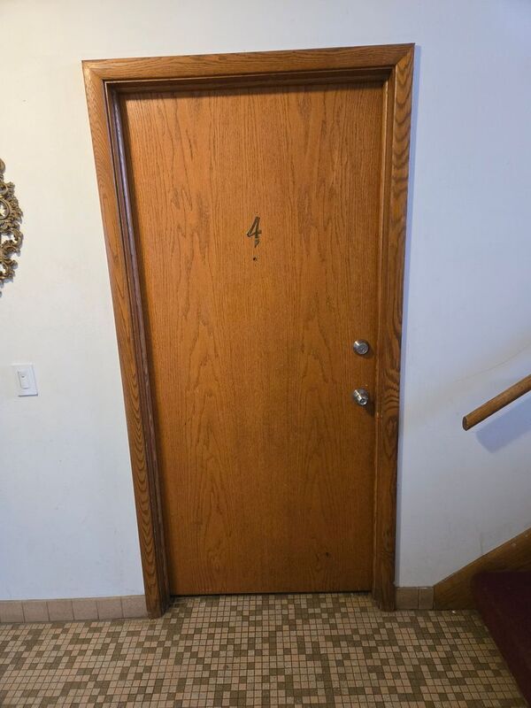 Building Photo - 6541 2nd St NE