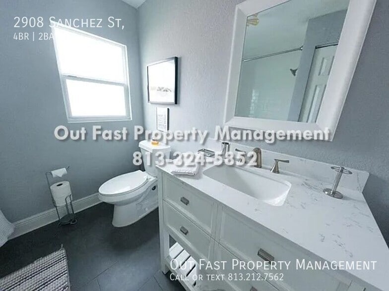 Building Photo - 2908 Sanchez St