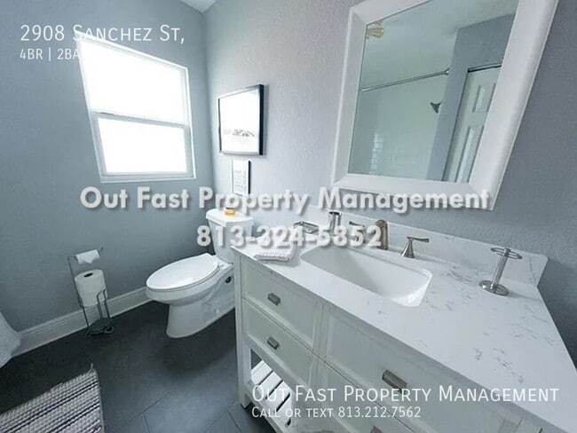 Building Photo - 2908 Sanchez St