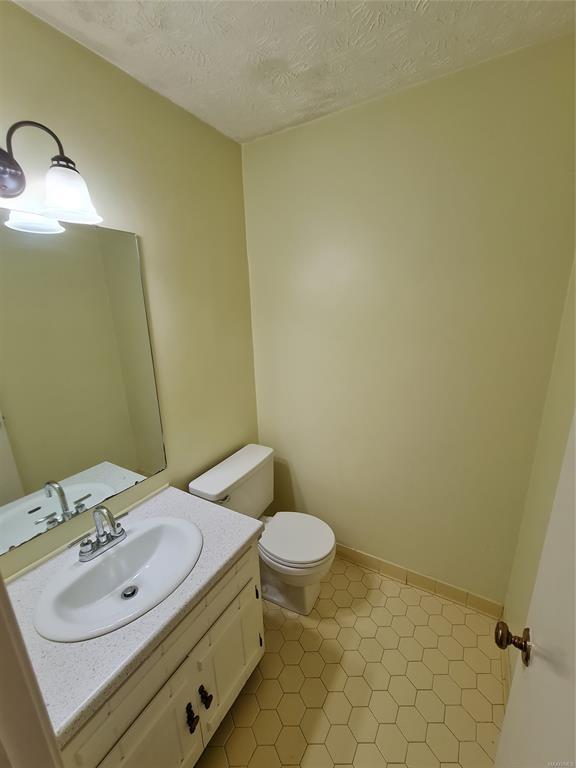 Building Photo - 1601 Cobblestone Ct