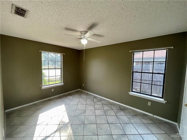 Building Photo - 13 N 41st St