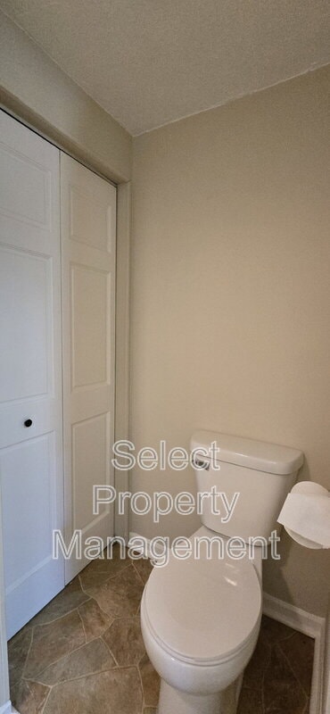 Building Photo - 3013 Prairie Grove Dr