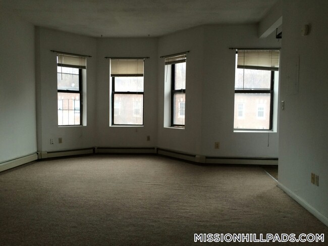 Building Photo - 63 S Huntington Ave