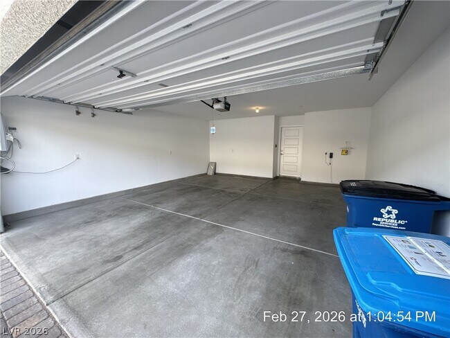 Building Photo - 849 Jigglypuff Pl