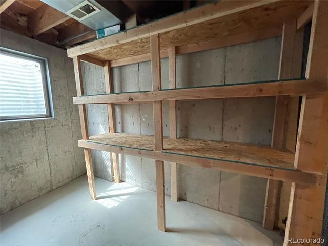 Building Photo - 4250 S Mobile Cir