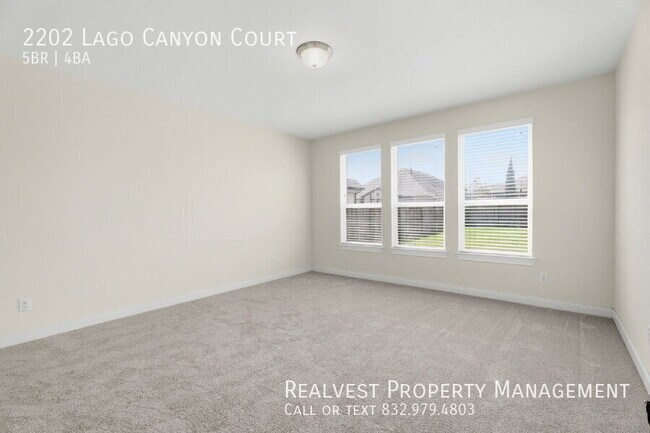 Building Photo - 2202 Lago Canyon Ct