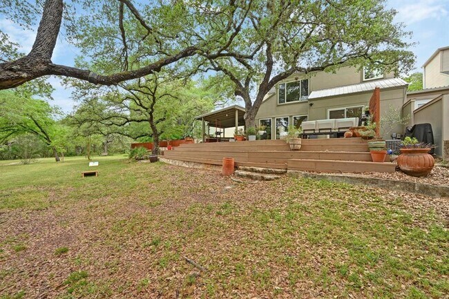 Building Photo - 6305 5 Acre Wood St
