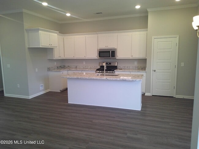 Building Photo - 520 Stone Brook Pl