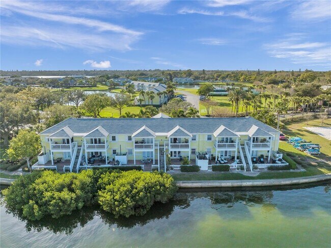 Building Photo - 4728 Beach Dr SE