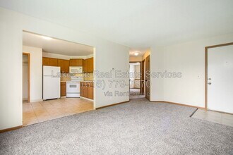 Building Photo - 2914 Earle Ave SW