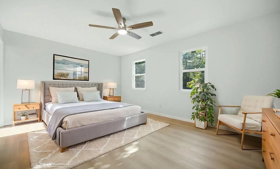 Building Photo - 2270 Newport Landing