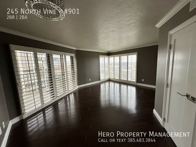 Building Photo - Gorgeous Penthouse in the heart of SLC!!!