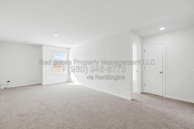 Building Photo - 10820 Tuff Ln