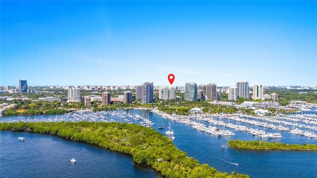 Building Photo - 3350 SW 27th Ave