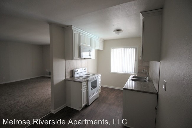 Building Photo - 4133 Melrose St