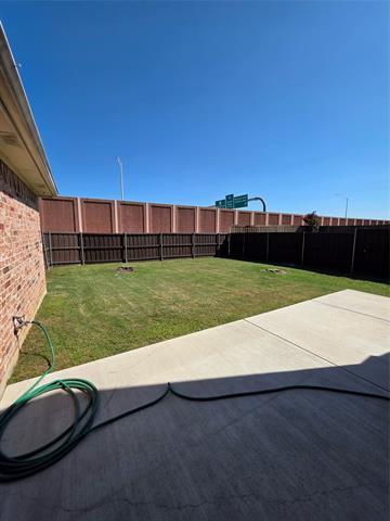 Building Photo - 3820 Harrison Dr