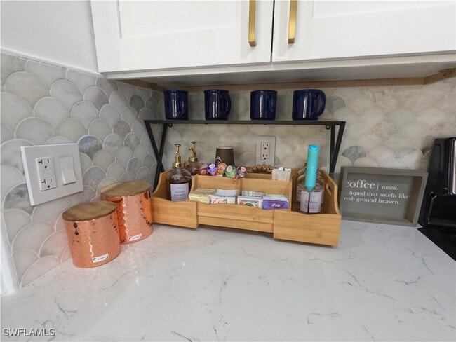 Building Photo - 1160 Wildwood Lakes Blvd