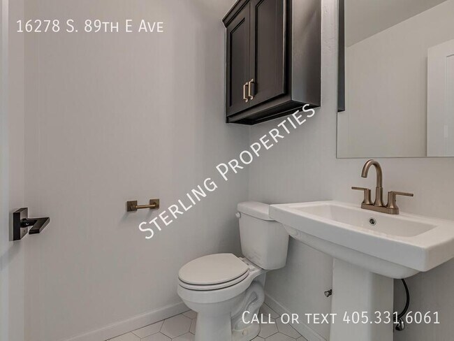 Building Photo - 16278 S 89th E Ave