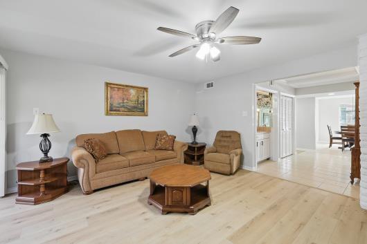 Building Photo - 5811 Copperwood Ln