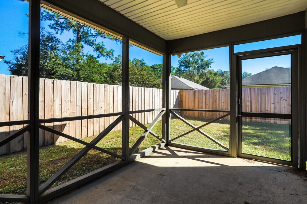 Building Photo - 1409 Forbes St