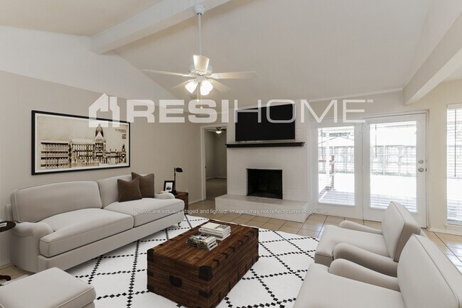 Building Photo - 2832 Lago Vista Loop