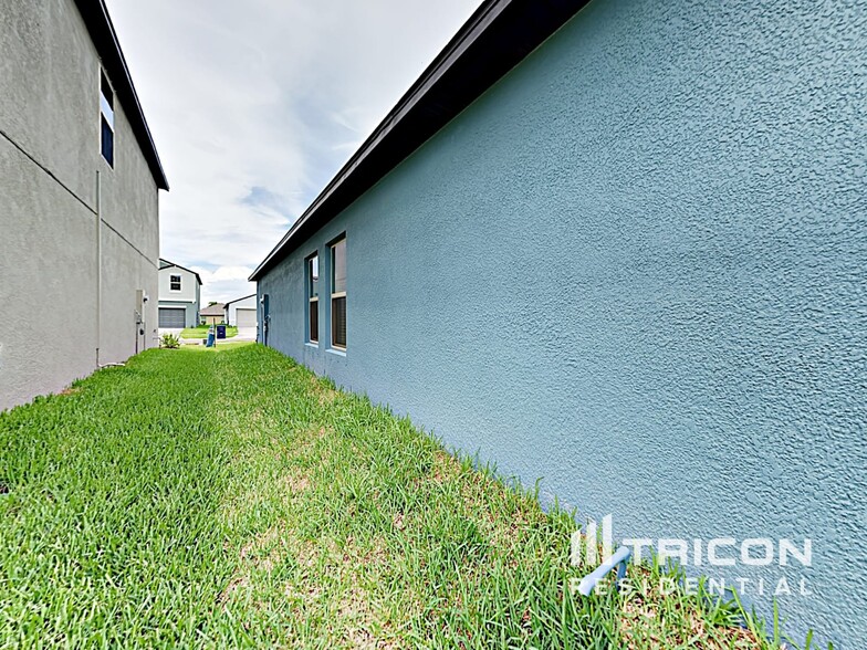 Building Photo - 10029 RoseMary Leaf Ln