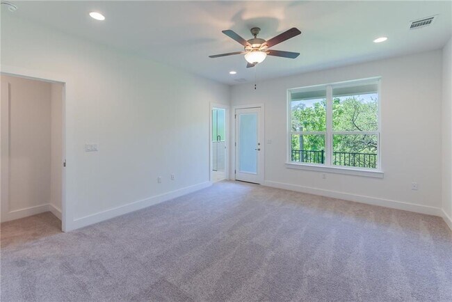 Building Photo - 1617 Woodwind Ln