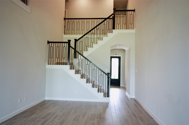 Building Photo - 6542 Scarlet Pond Ln