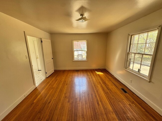 Building Photo - 2/1 House in Shelby, NC