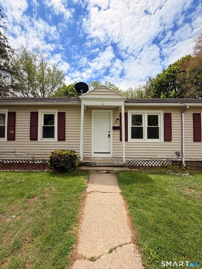 Building Photo - 48 Ridgeview Cir