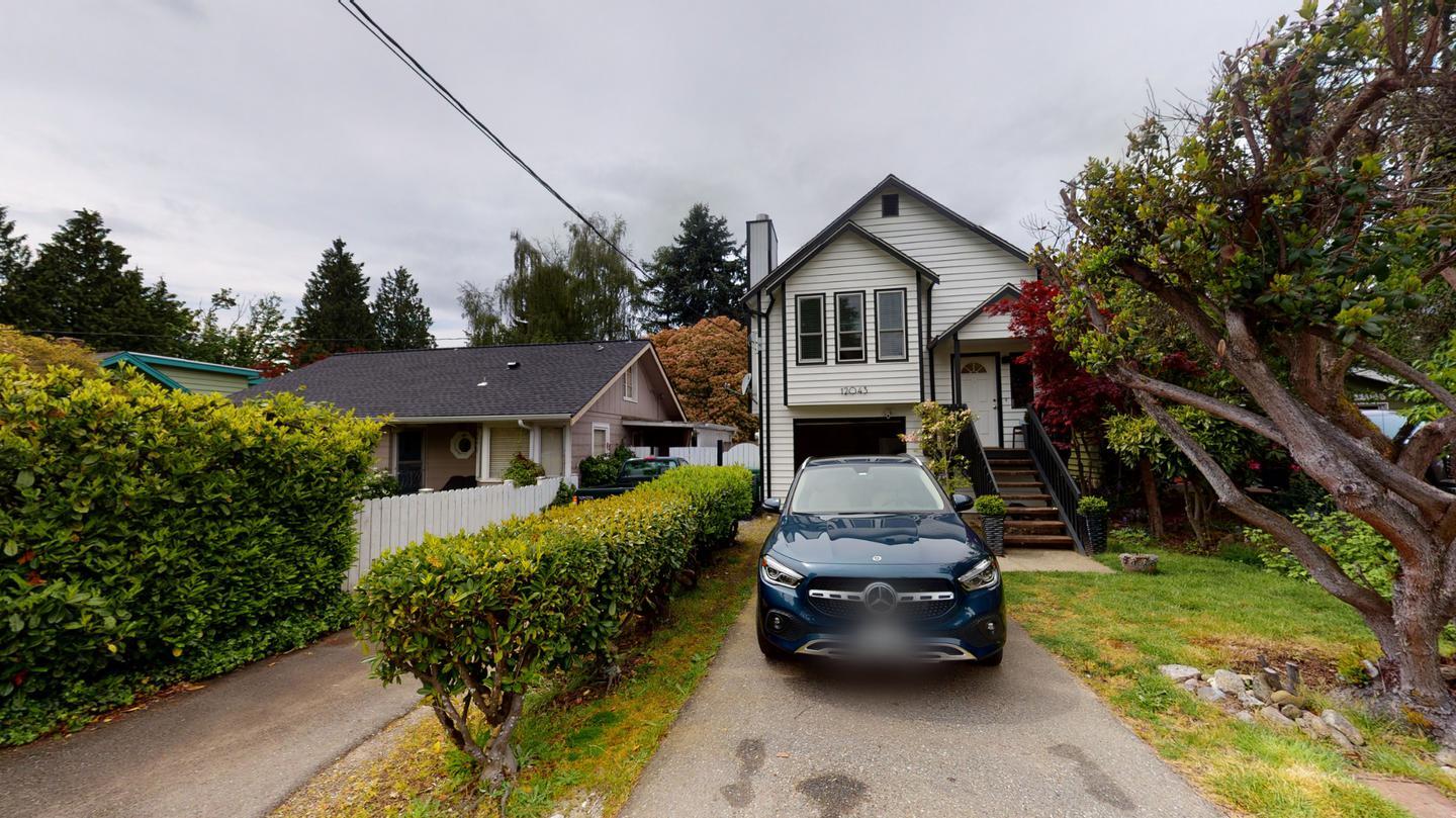 Building Photo - Striking Cedar Park home with easy access ...