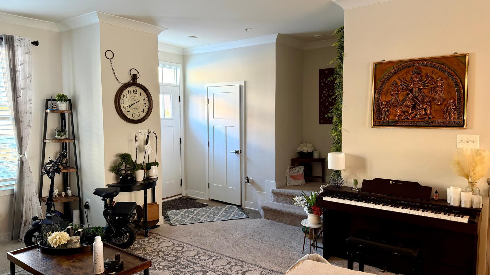 Building Photo - 6032 Goshawk St