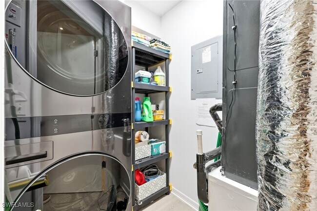 Building Photo - 7707 Jewel Ln