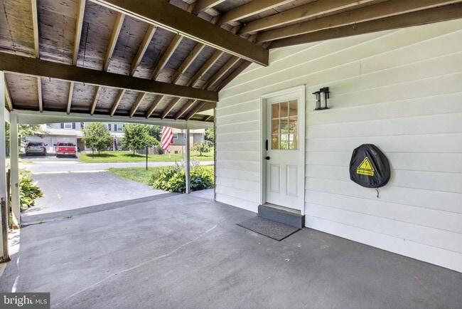 Building Photo - 4752 Carterwood Dr