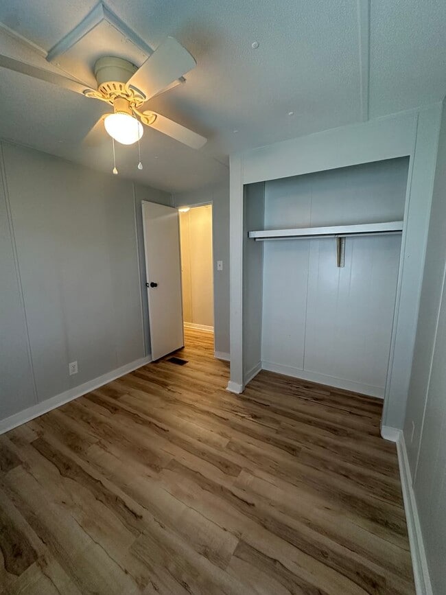 Building Photo - Newly Updated 2Bed/1Bath Mobile Home in Richlands - Close to Camp Lejuene
