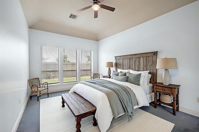 Building Photo - 28915 Crested Butte Dr