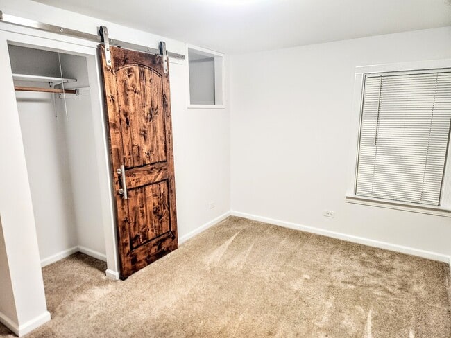 Building Photo - 3803 N Pacific Ave