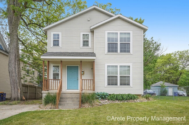 Building Photo - 147 National Ave SW