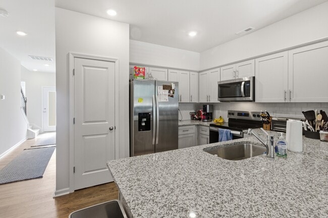 Building Photo - 1010 Bayard Wootten Way