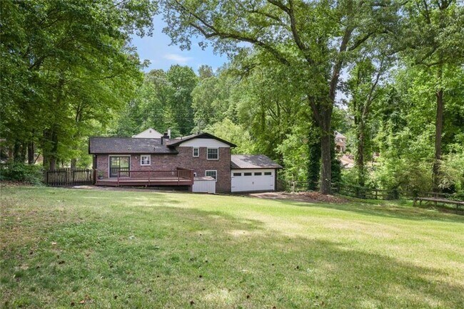 Building Photo - 2903 Old Sewell Rd