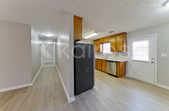 Building Photo - 185 Deer Pkwy