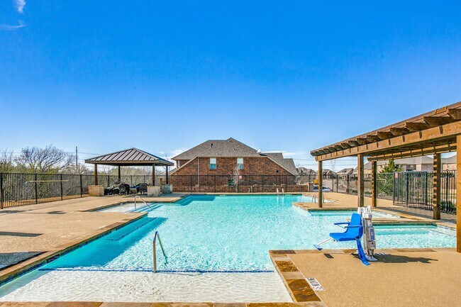 Building Photo - 4 Bedroom, 3.5 Bath Home in Frisco ISD for...