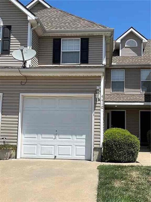 Building Photo - 4410 NE 83rd St