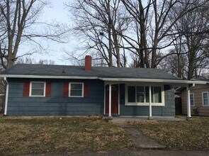 Building Photo - Eagledale - 3 BR home