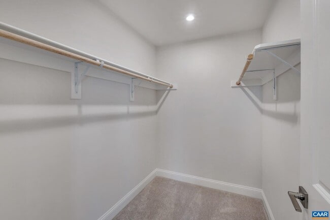 Building Photo - 2022 Calico Ct