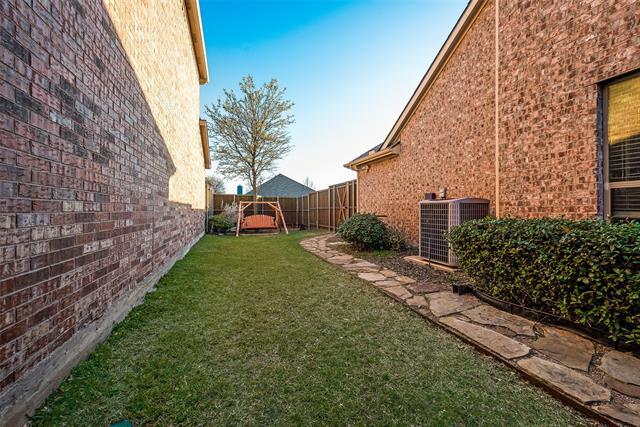 Building Photo - 1413 Snowberry Dr