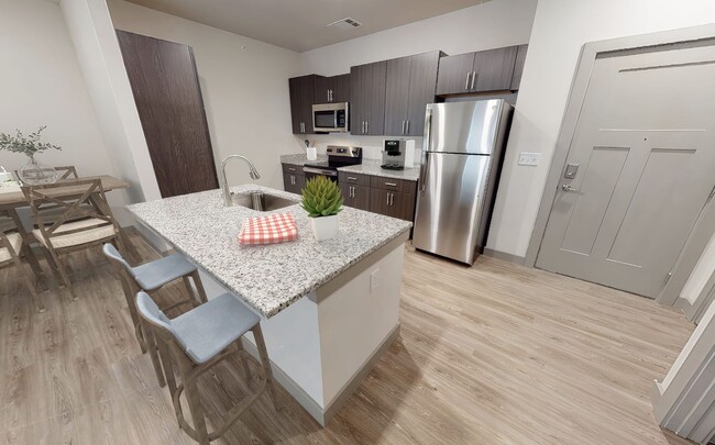 Building Photo - Lombardy | 2 Bed 2 Bath | 1100 sf