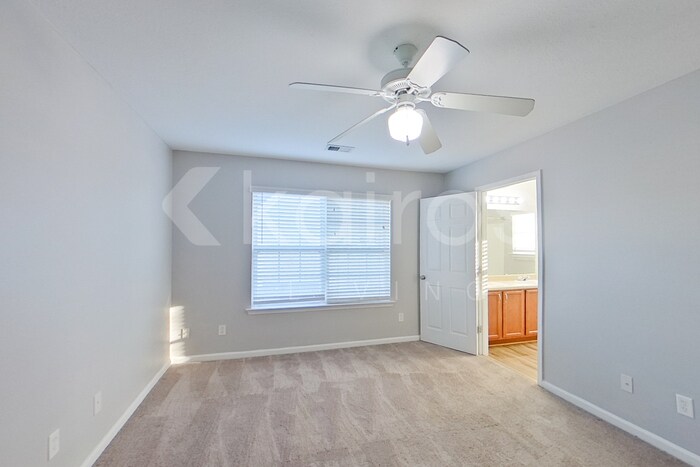 Building Photo - 261 Alexander Pointe Dr