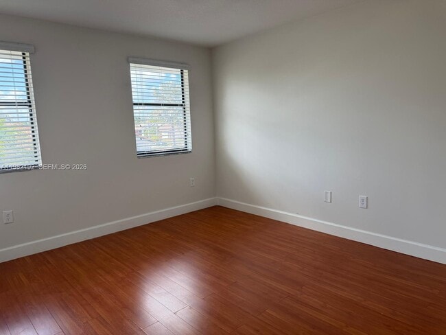 Building Photo - 3720 NW 116th Terrace